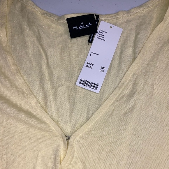NWT OUT FROM UNDER URBAN OUTFITTERS YELLOW TEXTURED WRAP FRONT LONG SLEEVE TOP L - Picture 2 of 6
